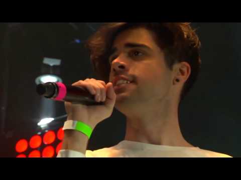 Guido Morán- Qué Pensás vivo Microestadio Tecnópolis 2016