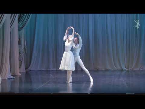 Sofya Valiullina, Luca Dobos - Adagio from the Nutcracker (Vaganova Academy)