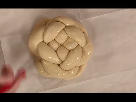 download lagu mp3 mp4 Round Challah, download lagu Round Challah gratis, unduh video klip Round Challah
