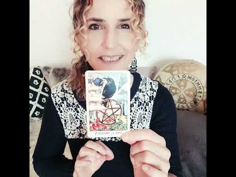 RUNEN und Tarotkarten,..Energiespiegel im Jetzt; Das Schicksal hält eine wundervolle Chance bereit!!