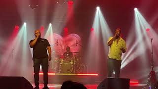 Thaikkudam Bridge Live Performance | Anthaathi - 96 | Govind Vasantha