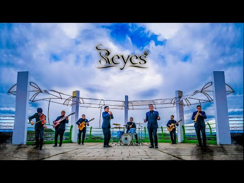 8 REYES PERÚ  Corazón Corazón (Huayno Cerreño)