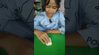 Download lagu SALSABILA POETRI MAKES SLIME 🤭 #slime #tutorial #clay mp3