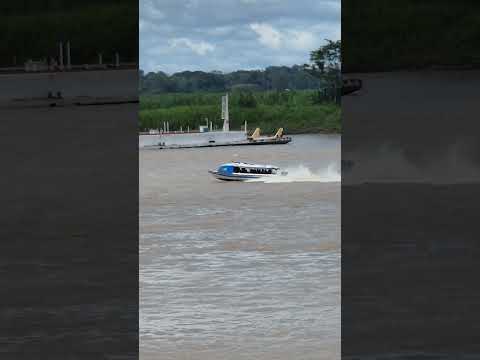 Rápido de Tabatinga a Benjamin Constant, Río Amazonas, Tabatinga Brasil 🇧🇷