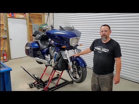 Changing front and rear brakes on a Victory Cross Country