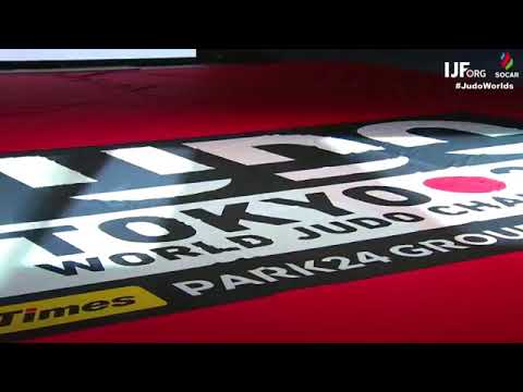 Lukhumi (GEO) vs Lutfillaev (UZB) -60 kg FInal Tokyo