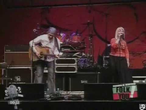 Magda Puskas - La o cana cu vin