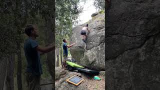 Video thumbnail of Feet up, 6b. La Riba