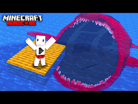 100 Days, But Hunted by a DEADLY BLOOP in the Ocean | Minecraft