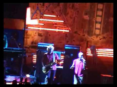 REM - 12.Losing My Religion , Warsaw Torwar 10.07.2003