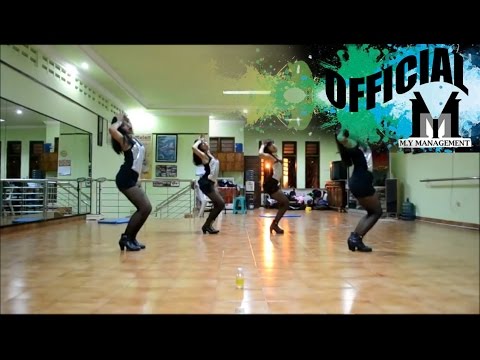 [RE-UPLOAD] R.O. QUEEN - Dr. Feel Good by Rania for Semarang Hallyu Festival 2014