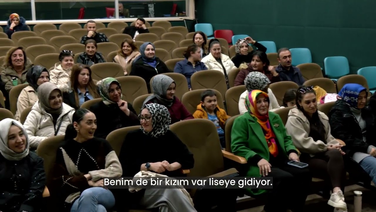 Akran Zorbalığı Farkındalık Eğitimi programı kapsamında ebeveynlerle bir araya geldik.