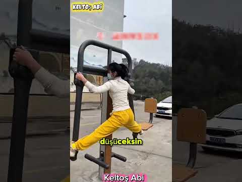 Parktaki Spor Aletlerini Böyle Kullanan Görülmedi! 😂