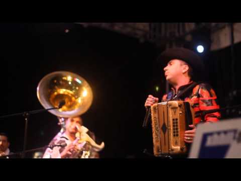 Tito Torbellino - Comando X y la cita (Hipodromo de Hermosillo Octubre 13)