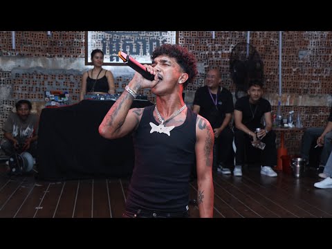 2MDIE-គេរក II [ Visualize Video] 