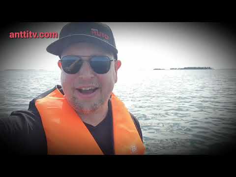 KaaraTV Document #11: Suomenlahdella Nettiveneen koeajossa Faster 545 SC