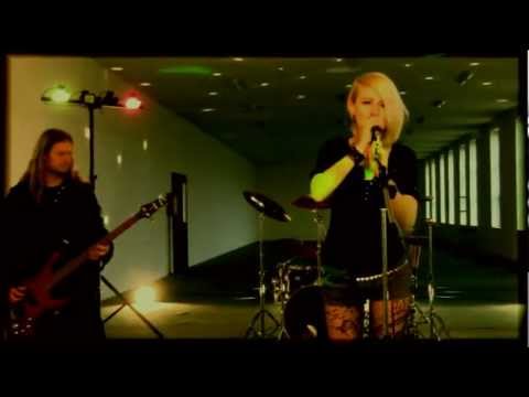 Barruth - Barruth - Jiná  (Official Music Video 2013)