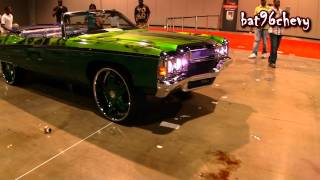 T-Pain&#39;s Bugatti, Rolls Royce Phantom Drophead &amp; Ghost, &amp; Donk leaving V103 Car Show