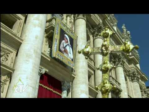 Mother Teresa is a saint: Pope Francis pronounces the formula of canonization
