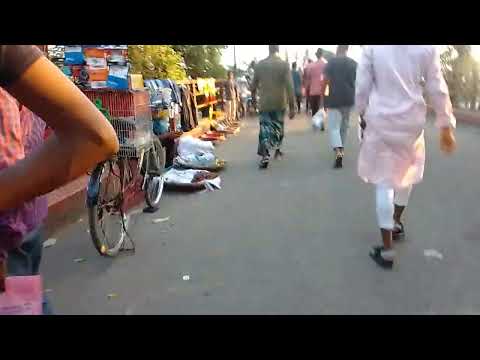 সিলেটের ক্বীন ব্রীজ এখন হকারীদের দখলে