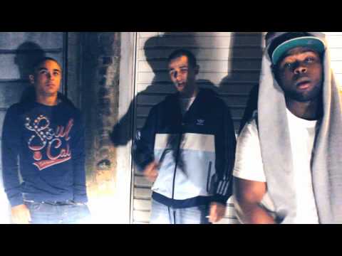 STMTV - Mr Villlan Ft Vixx - Alone In The Streets (Net Video)