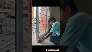 ชุดประตูมุ้งบานคู่เลื่อนรางบน