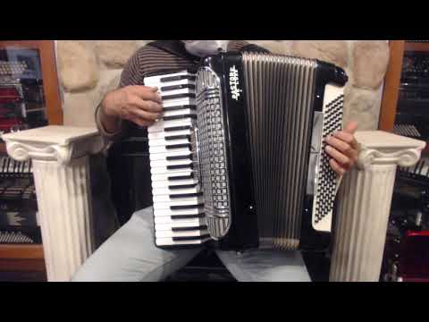 3981 - Black Pastore De Luxe Piano Accordion LMM 41 120 $1199