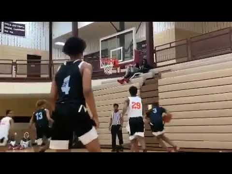 Ashton Henderson c/o 2022 AAU plays🌎