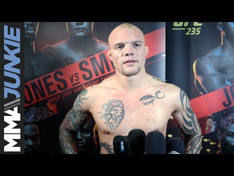 UFC 235: Anthony Smith full media scrum at open workouts