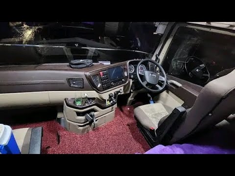 FAW 500hp interior #followme #germantruckdriver #automobile #trucker #truckernews #trucking