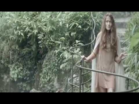 Valerie Dore - The Magic Rain