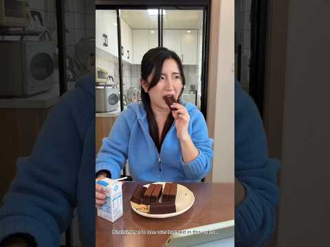 He Ruined His Cake… But Accidentally Made a Delicious Dessert! 🍓😲