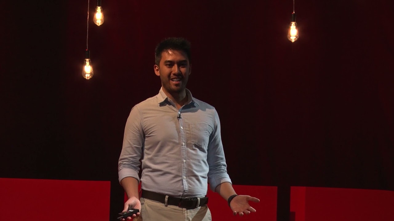 O sucesso é o final de uma rede de conexões | Rafael Kenji | TEDxFCMMG