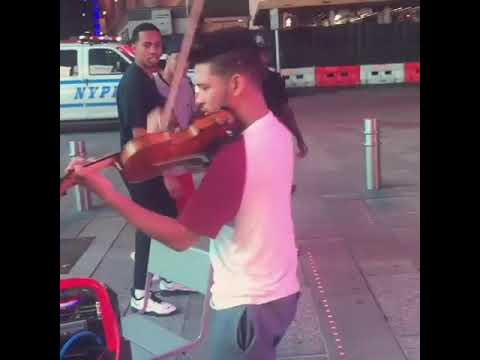 When New Yorkers hear the violin