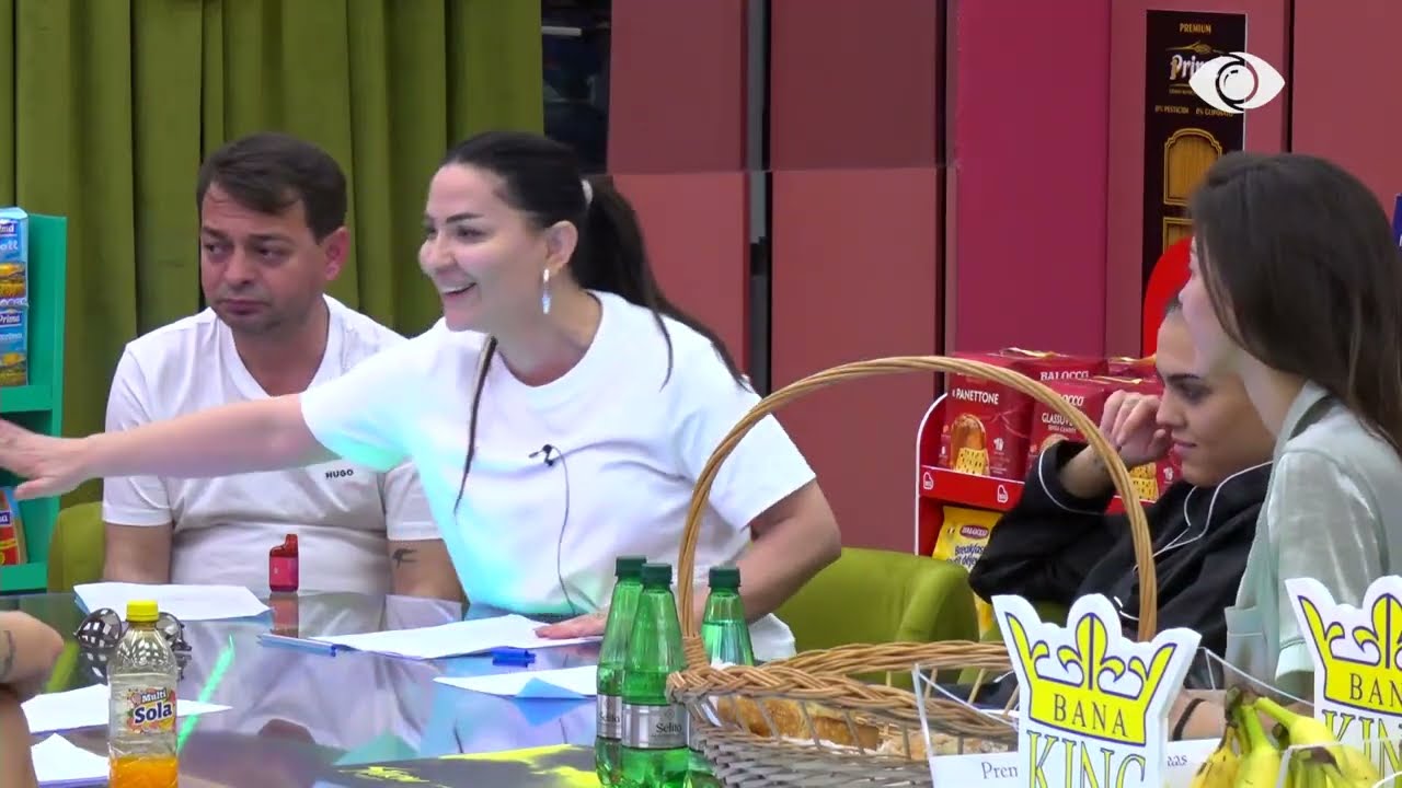 “Me gjithë dëshirën e Memit për të marrë një bojaxhi...”/ Rozana sqaron skenarin, banorët e dëgjojnë
