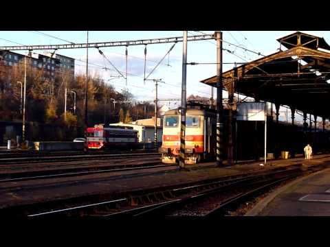 ČD 242.263-2 odjezd Karlovy Vary 2.11.2012