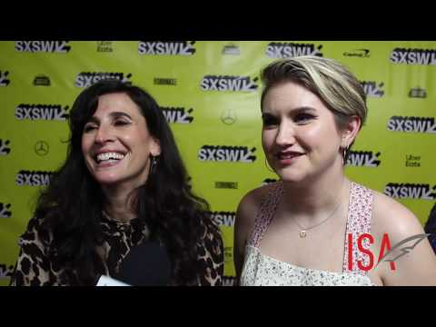 Michaela Watkins & Jillian Bell on Developing their Comedy & Characters for "Sword of Trust"
