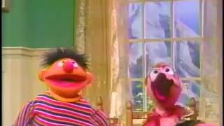 Sesame Street - Up and Down Opera