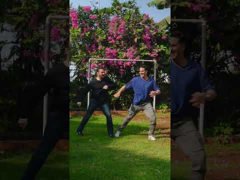 Khiladi with Tiger! ♥️🔥 #mainkhiladi #akshaykumar #salmankhan