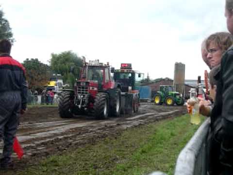 Waarschoot trekkertrek 2011 Brecht Kerckaert international 1255 6t