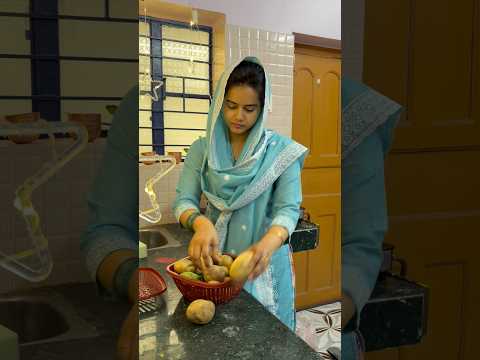 Iftar mei banaya Aloo Posto