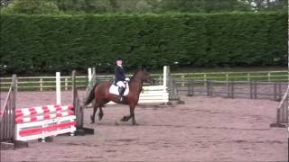 preview picture of video 'Wheelton PC Camp 2011 - Show Jumping snr'