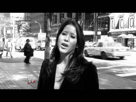 Learn more about musical artist Kim Sozzi