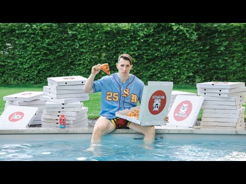 White 2115 - Lovestory (Official Video)