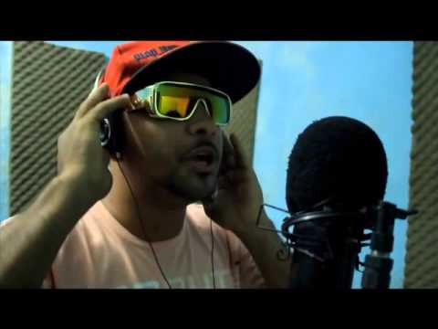 MC TAZ E LEOZINHO - SAIR DA VIDA LOKA - ( VIDEO CLIP OFICIAL 2014 )