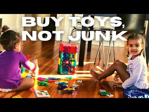 image-What toy was popular in 2015?