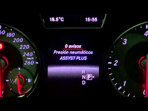 Mercedes-Benz CLA. Modelo 2013. Cuadro de instrumentos