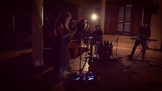 Thelma &#39;White Couches&#39;