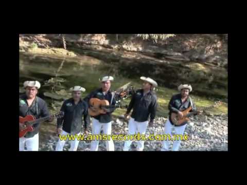 Los Armadillos de la Sierra - La Doble Rodada (Video Oficial)