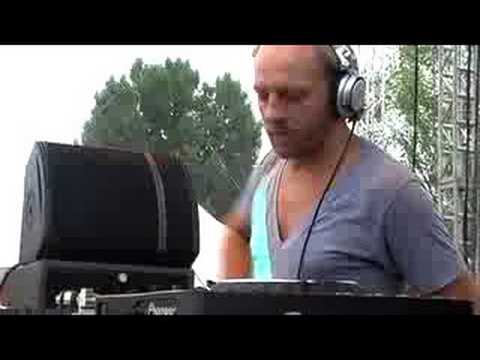 Sven Vath @Love Family Park 2008 - live - part 1